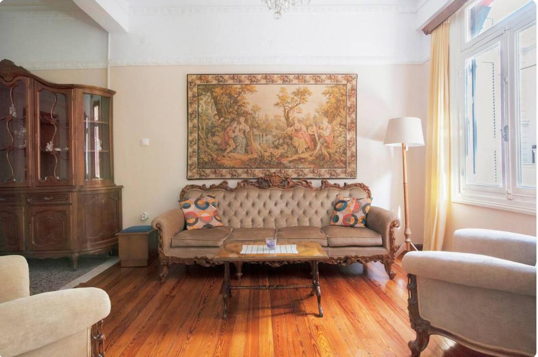 Neoclassical House In The Center Of Atina Dış mekan fotoğraf
